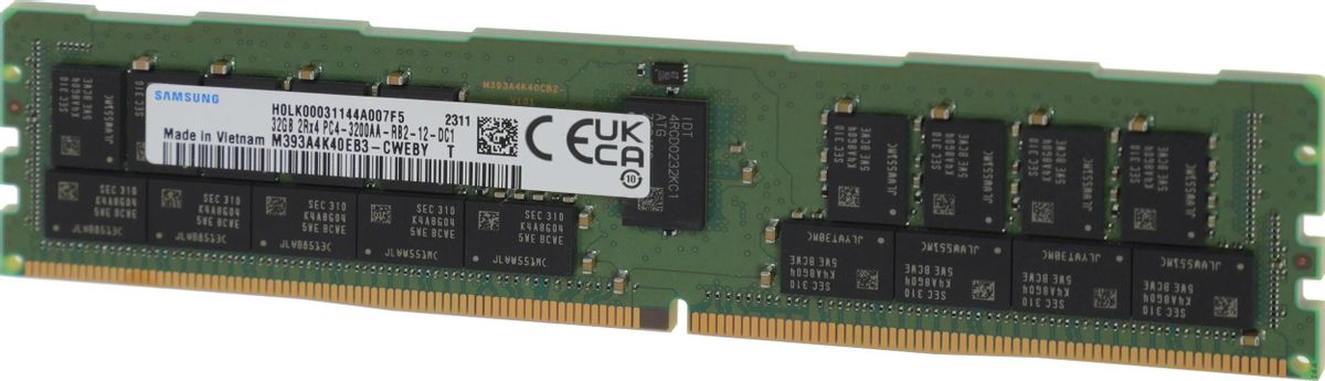 Память DDR4 Samsung M393A4K40EB3-CWEBY 32ГБ DIMM, ECC, registered