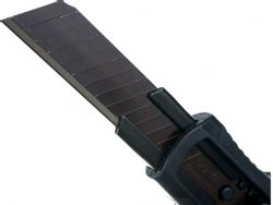 Нож HANSKONNER HK1076-08-01, 18мм, 1шт, черный