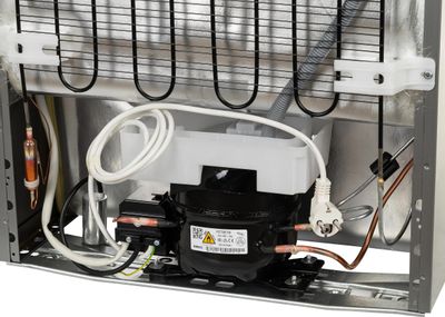 Холодильник двухкамерный Beko RCSK270M20S серебристый – купить в ...