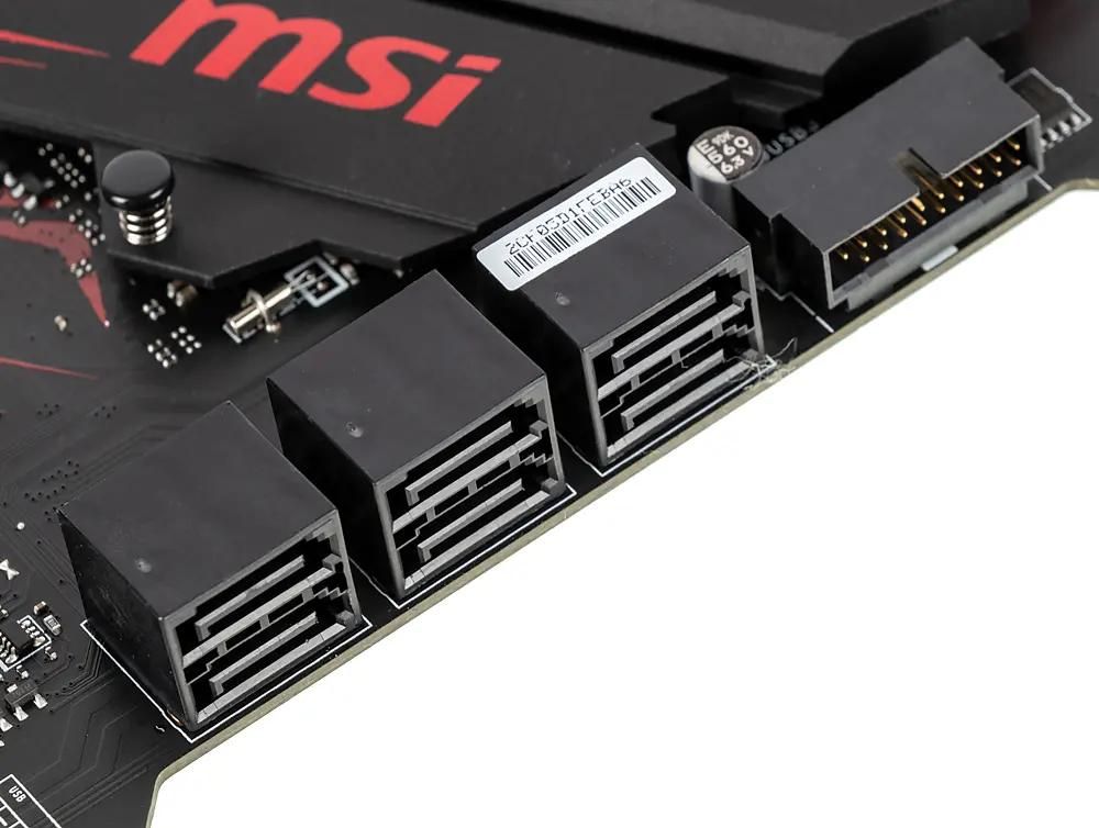 MSI MPG Z390 GAMING PLUS LGA 1151v2 Intel Z390