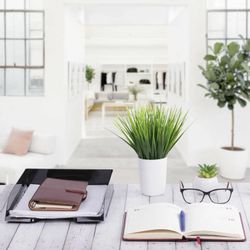 Лоток горизонтальный BRAUBERG Style 238105, для бумаг, 345x255x65, полистирол, черный