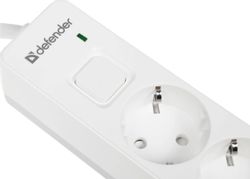 Сетевой фильтр Defender DFS 135, 5м, белый