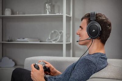 Corsair hs70 wireless bluetooth best sale