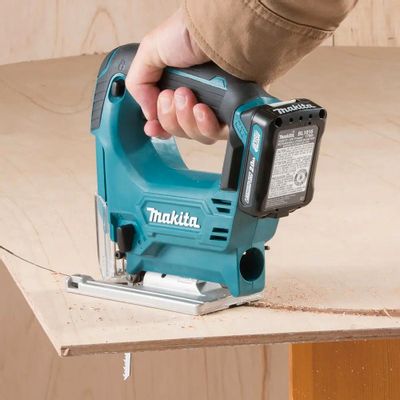 Makita jv101dwye discount