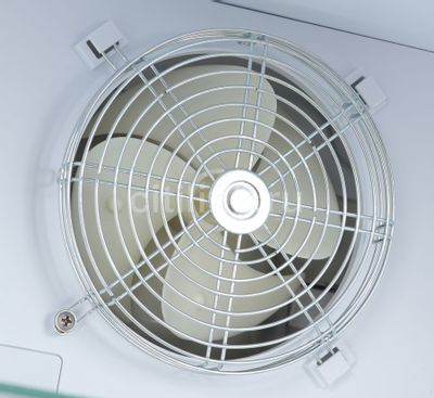 Встраиваемый холодильник Beko Diffusion BCHA2752S белый – купить в ...