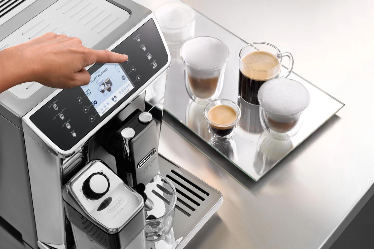 Кофемашина DeLonghi PrimaDonna Elite Experience ECAM650.85.MS,  серебристый/черный – купить в Ситилинк | 1943097