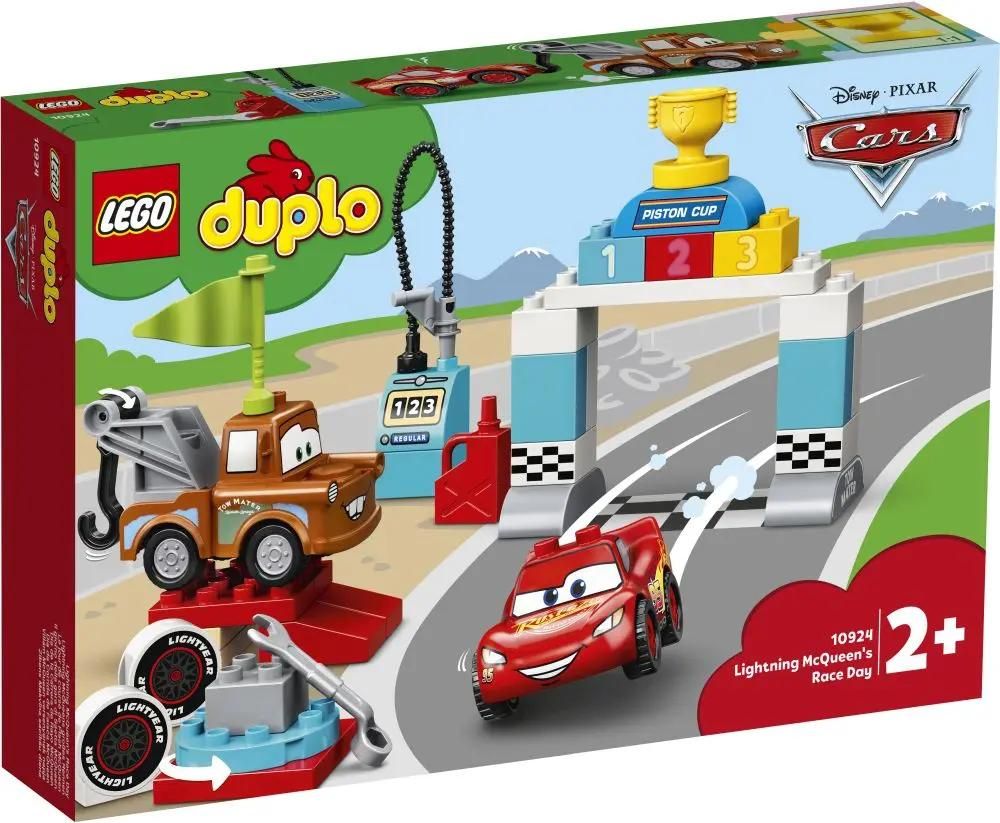 Конструктор Lego Duplo Cars Гонки Молнии МакКуина, 10924 – купить в  Ситилинк | 1432653