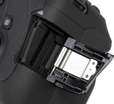 Зеркальный фотоаппарат Canon EOS 6D Mark II body, черный – купить в ...
