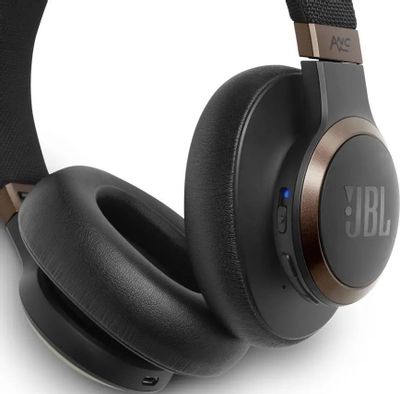 Jbllive650btncblk outlet