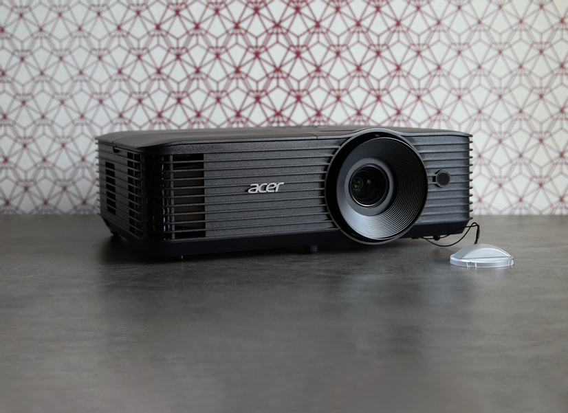 Обзор проектора Acer X139WH: средний класс с простыми настройками