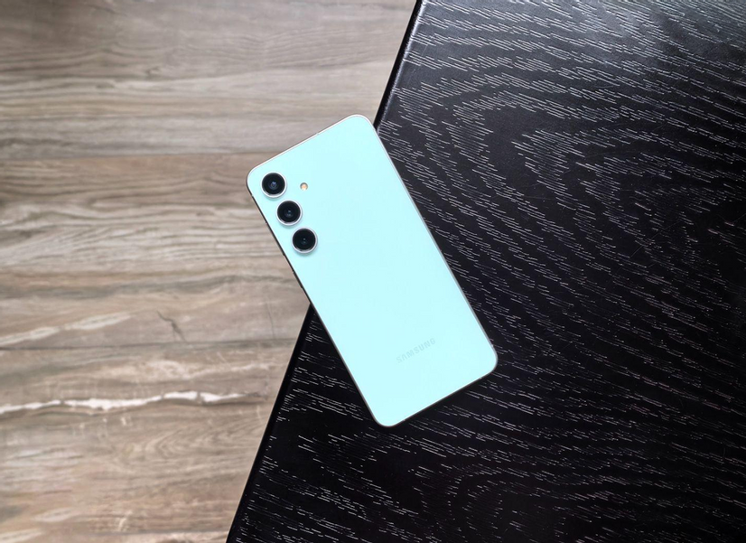 Обзор Samsung Galaxy S24 FE: для тех, кому не нужен флагман